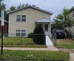 406 W 3RD Street