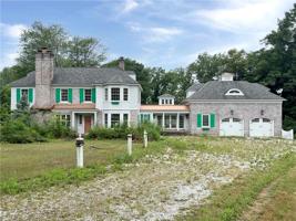 4222 W LAKE Road