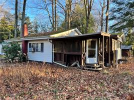 2731 MAPLE Drive