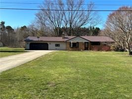 370 BOYER Road