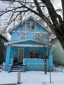 517 W 3RD Street