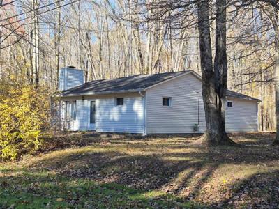 1698 LAKEVIEW Street