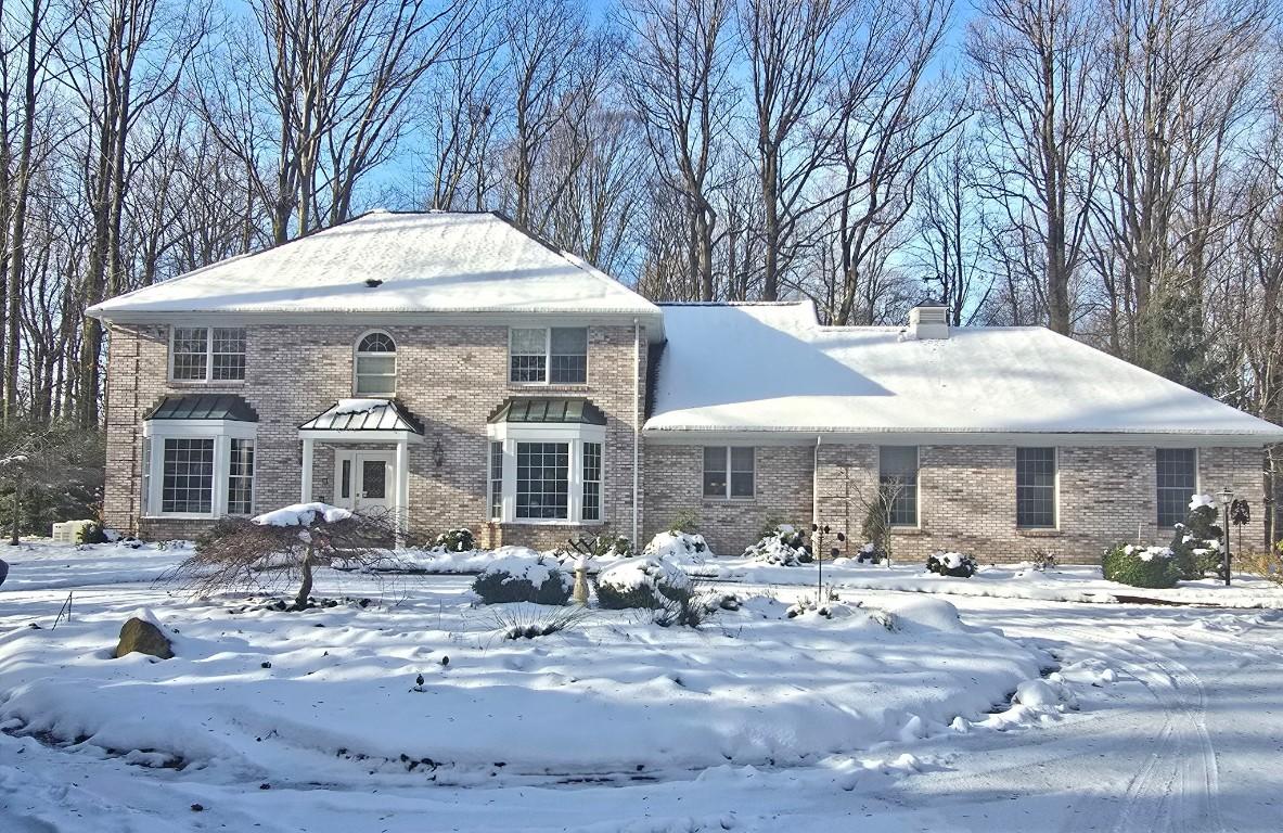 Image 1: 7217 Pine Tree Court, Fairview, PA (Fairview Schoo