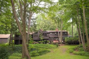1490 TAYLOR RIDGE Court