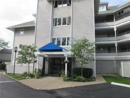 10 PENINSULA Drive