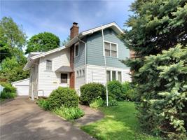 219 BEVERLY Drive