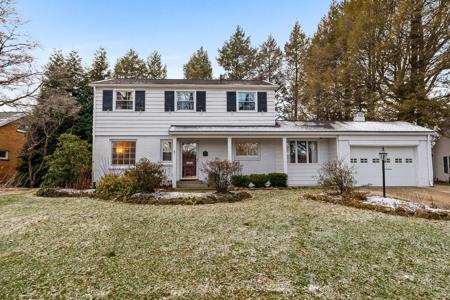 330 CONNECTICUT Drive
