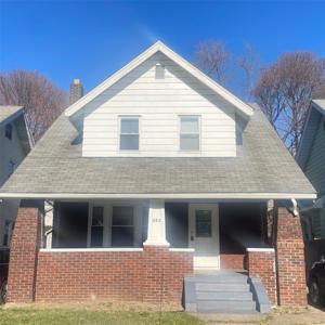 323 LIGHTHOUSE Street