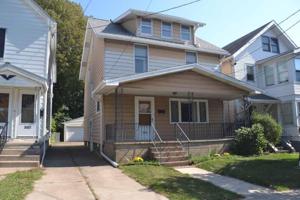 3009 CHESTNUT Street