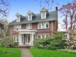 317 SHAWNEE Drive