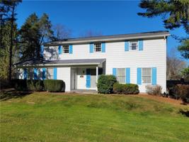 109 S SKYTOP Road