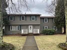 111 SHERWOOD Drive