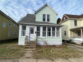 1030 E 5TH Street