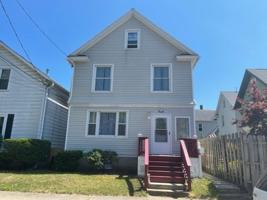 725 W 3RD Street