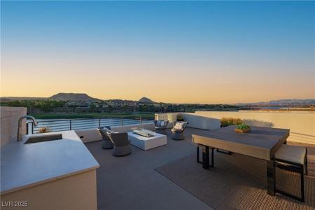42 Lakefront Drive