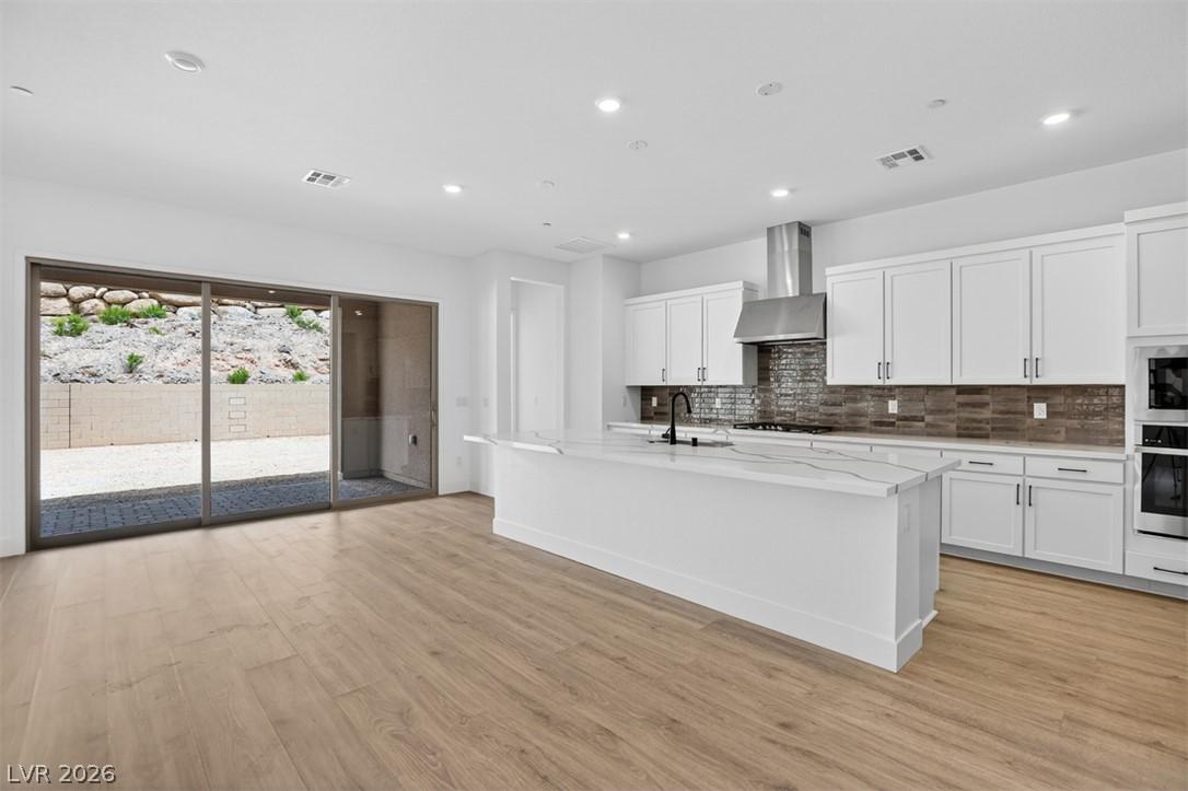 Image 4: 378 Tigullio Avenue ~ Ready Now
