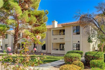 2633 S Durango Drive