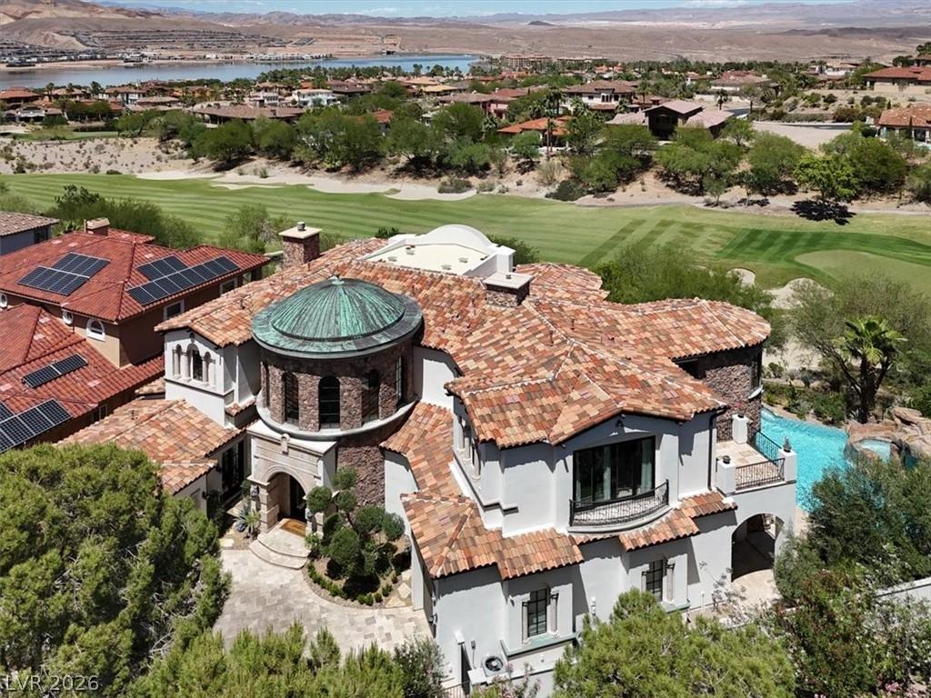 Image 3: Panoramic views of  the golf course and Lake Las V
