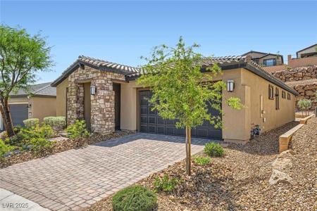 243 Sun Glaze Avenue