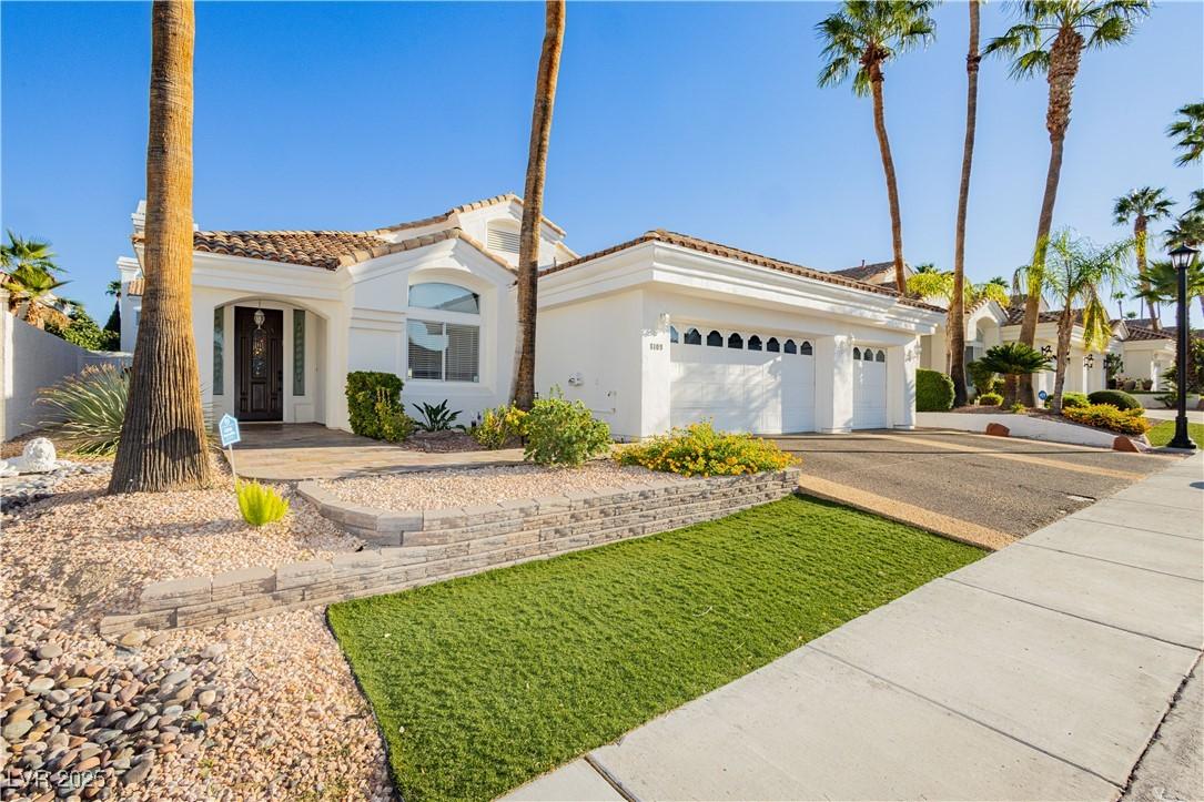 Image 2: Mediterranean / spanish-style house featuring stuc
