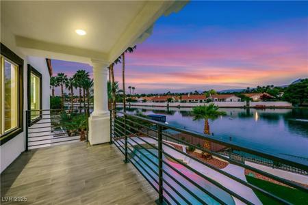 2589 Sun Reef Road