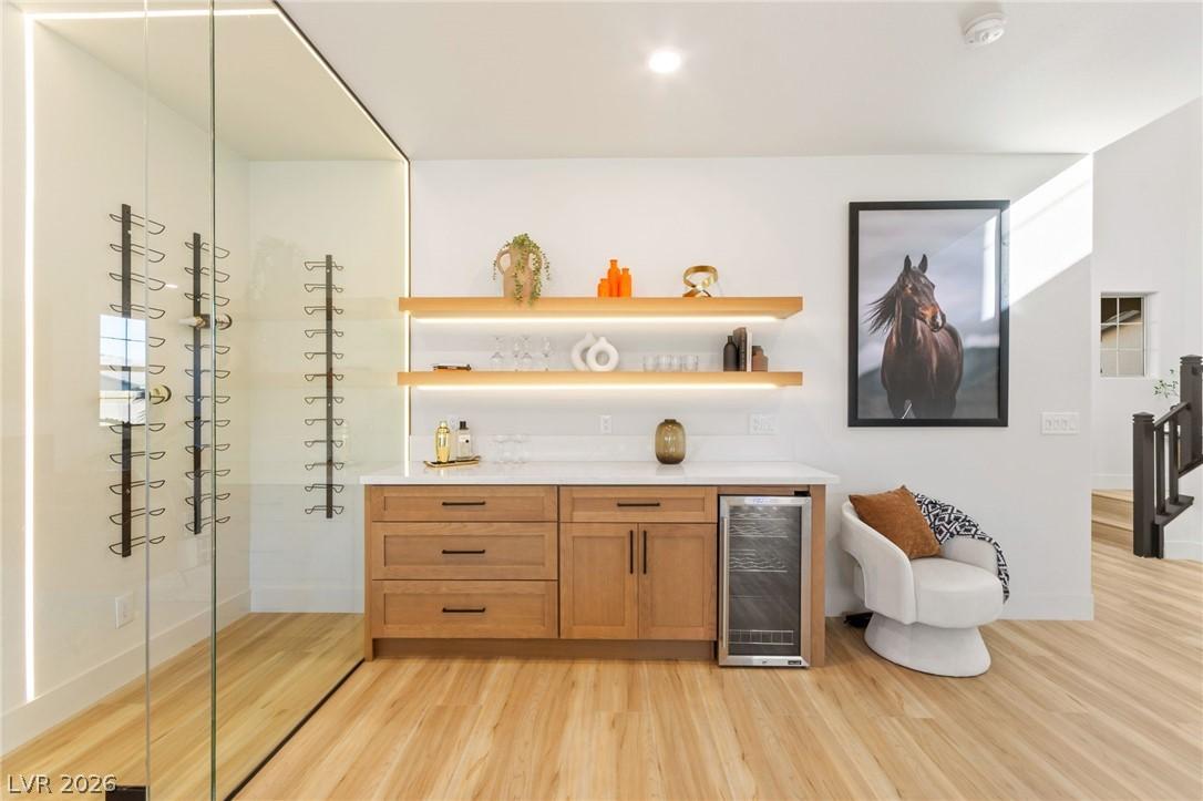 Image 2: Glass Wine Cellar