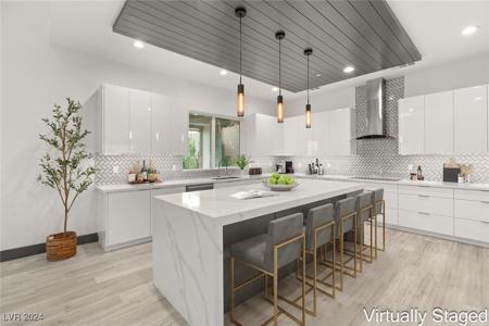31 VISTA OUTLOOK Street