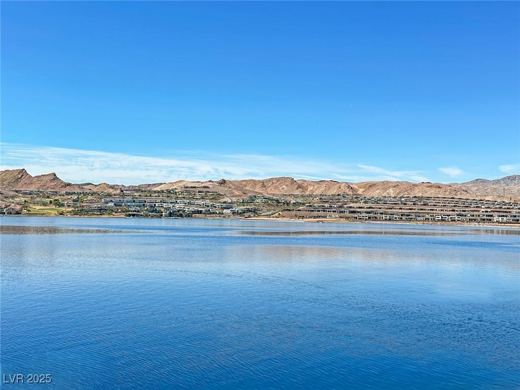 Image 3: LAKE AT LAKE LAS VEGAS CLOSE TO UNIT