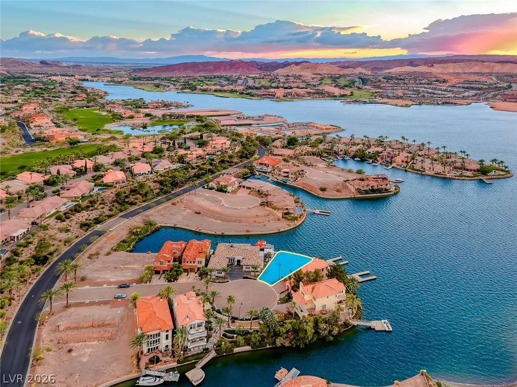 Image 2: Vast lake views from this residential oasis nestle