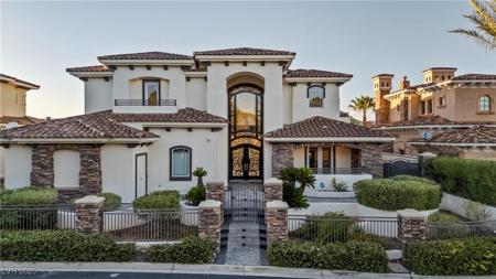 14 Via Potenza Court