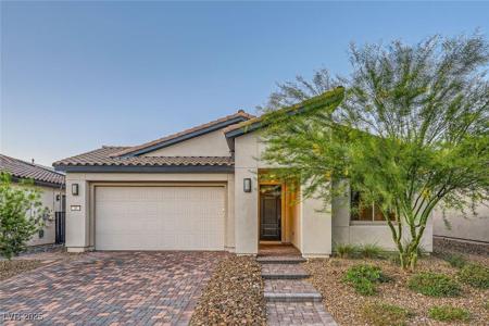 26 Sun Mirage Avenue