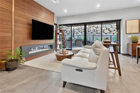 5 Promenade Isle Lane