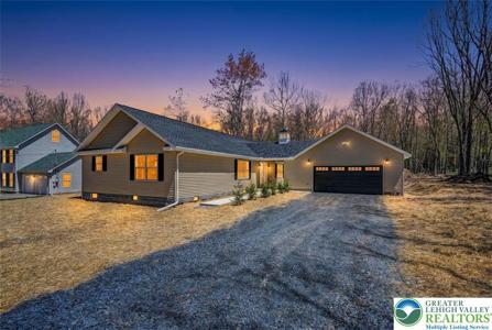 90 Oneida Trail