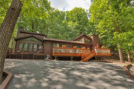 2114 Lansdale Drive