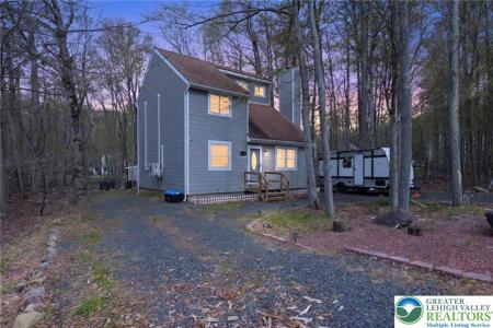 8962 Pheasant Lane