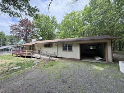 10 Cedar Lane