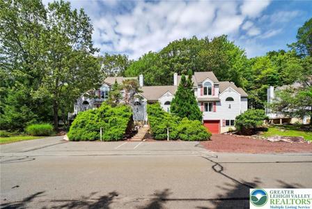 79 Laurelwoods Drive