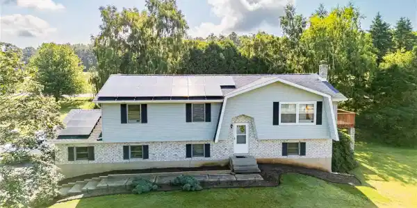 12 Manor Lane