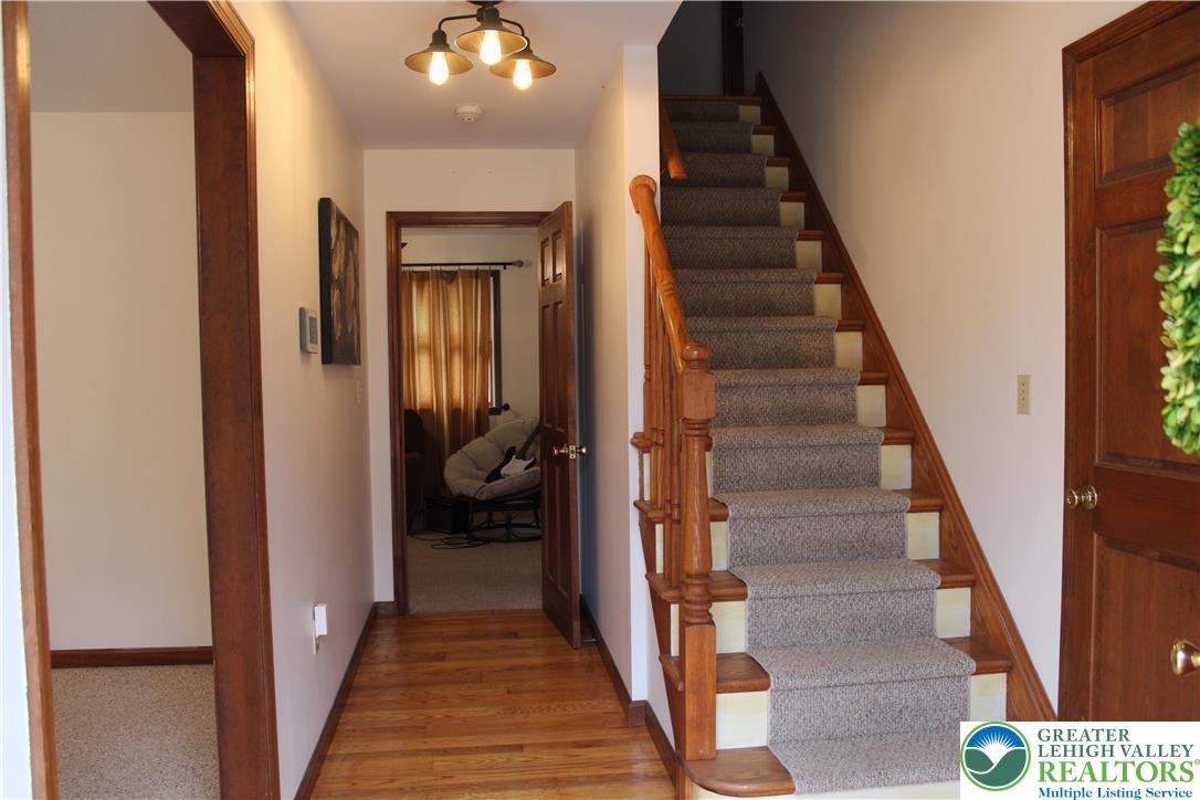 Image 4: Main Entance