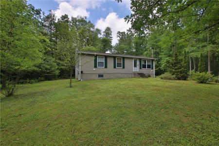 11 Blue Berry Lane