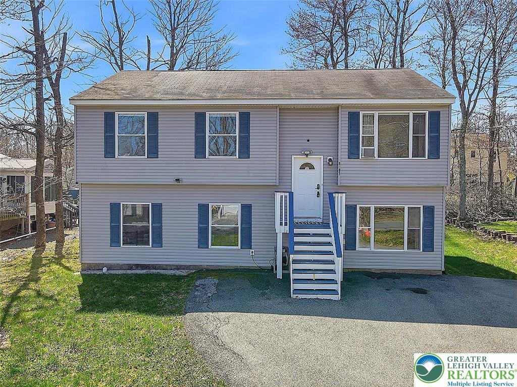 Image 2: 4 Bedroom, 2 Bathroom, 2034 sqft