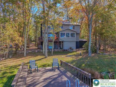 17 E Lake Drive