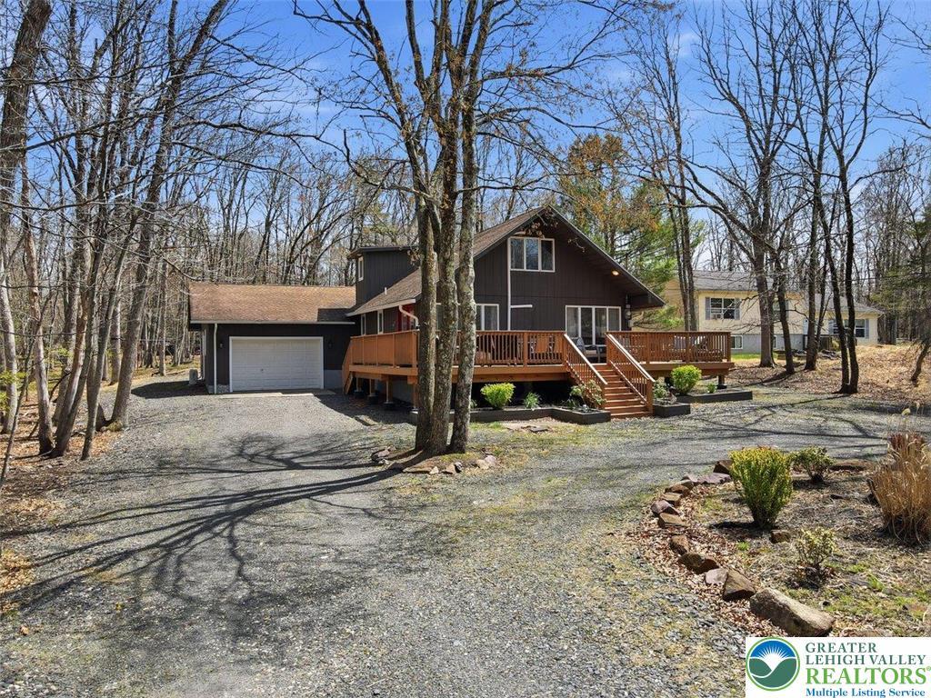 Image 2: 3/2, STR, 1662 sqft, 0.43 acres