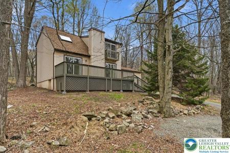 2231 Overlook Drive