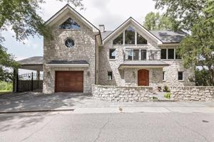 16 Skyline Drive