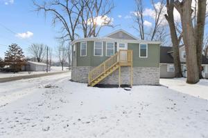 7503 W 134th Place