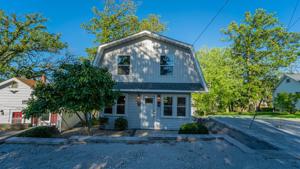 621 S Lakeview Drive
