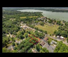 7117 W 137th Place