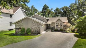 1671 Sunnyslope Drive