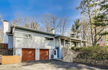 25 Skyline Drive